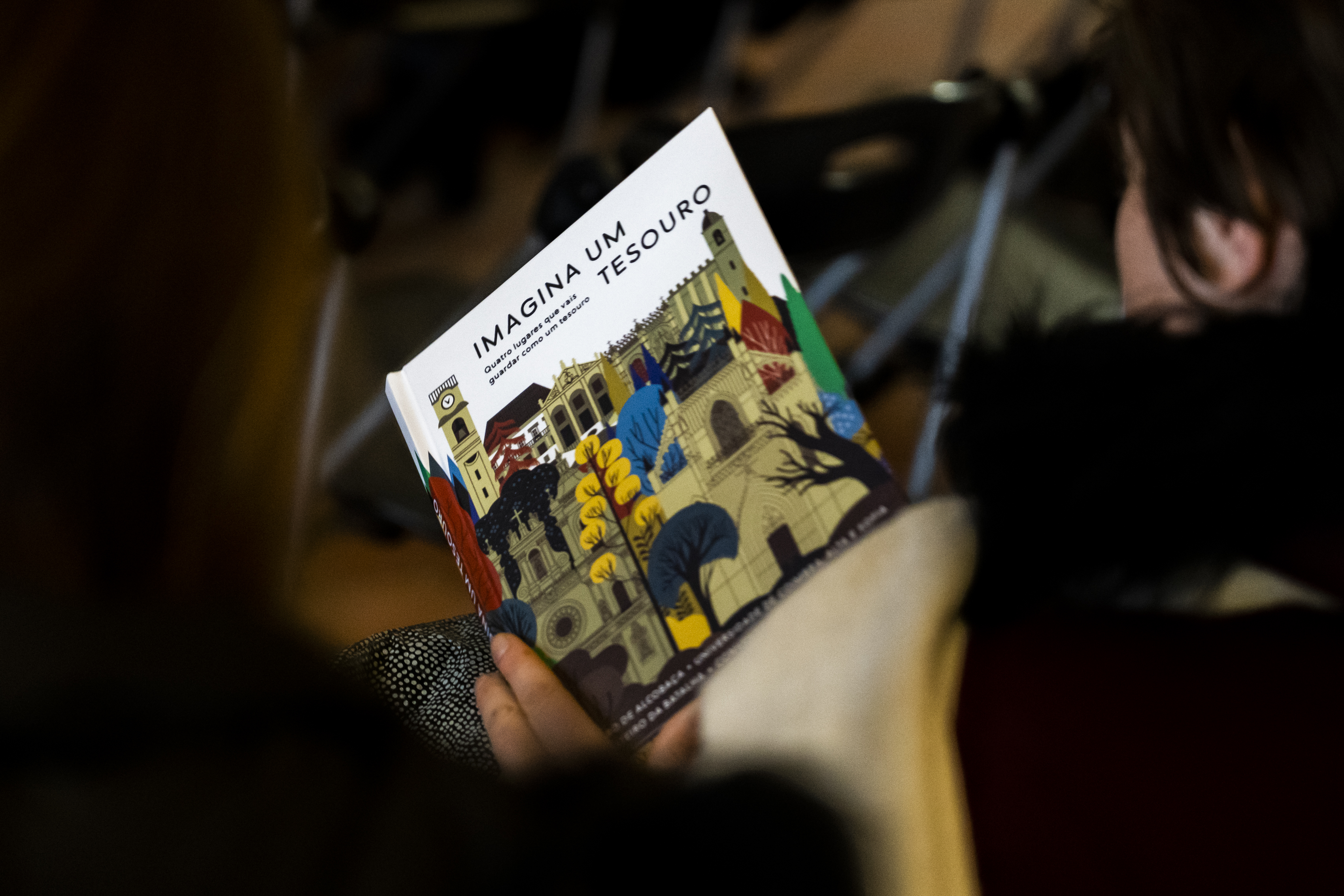 “Imagina Um Tesouro”: Livro para os mais novos foi apresentado no Mosteiro de Alcobaça